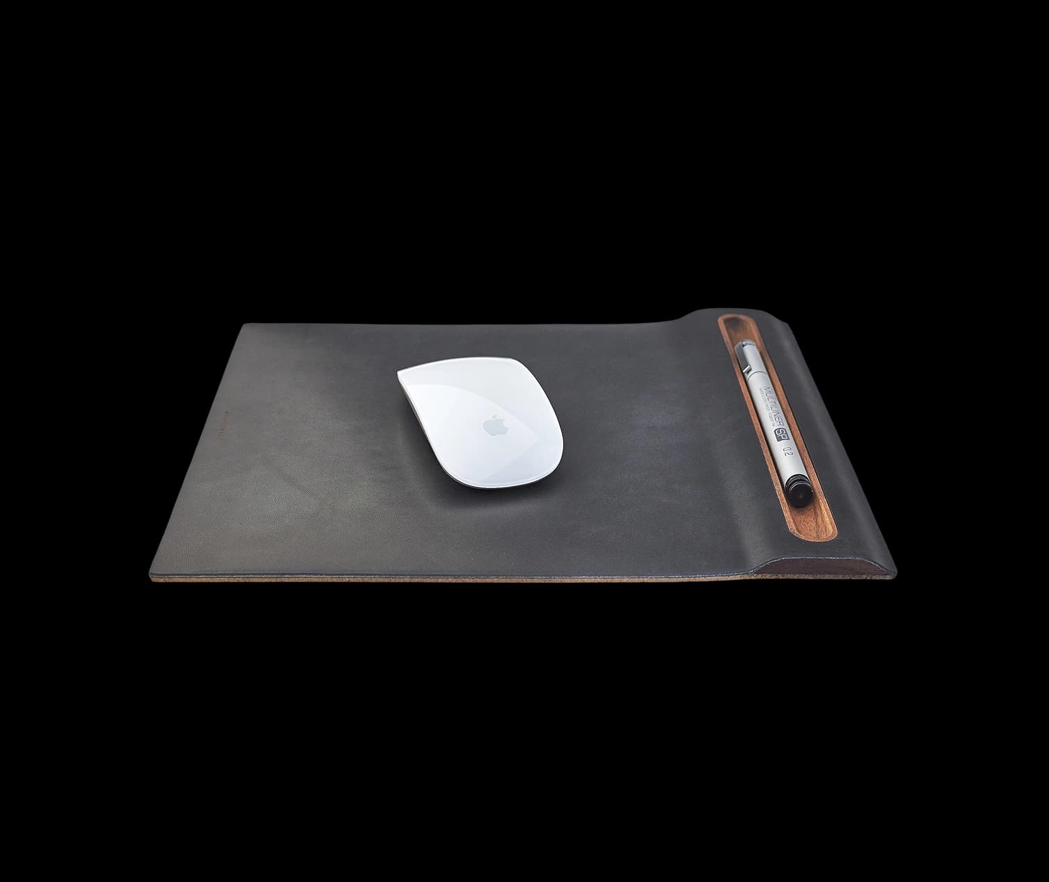 leather-mousepad