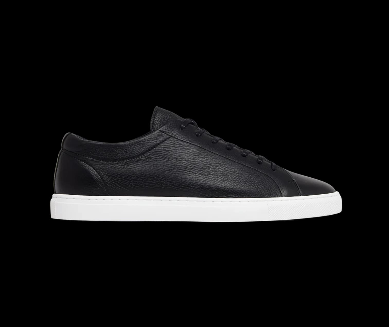 relaxed-sneaker