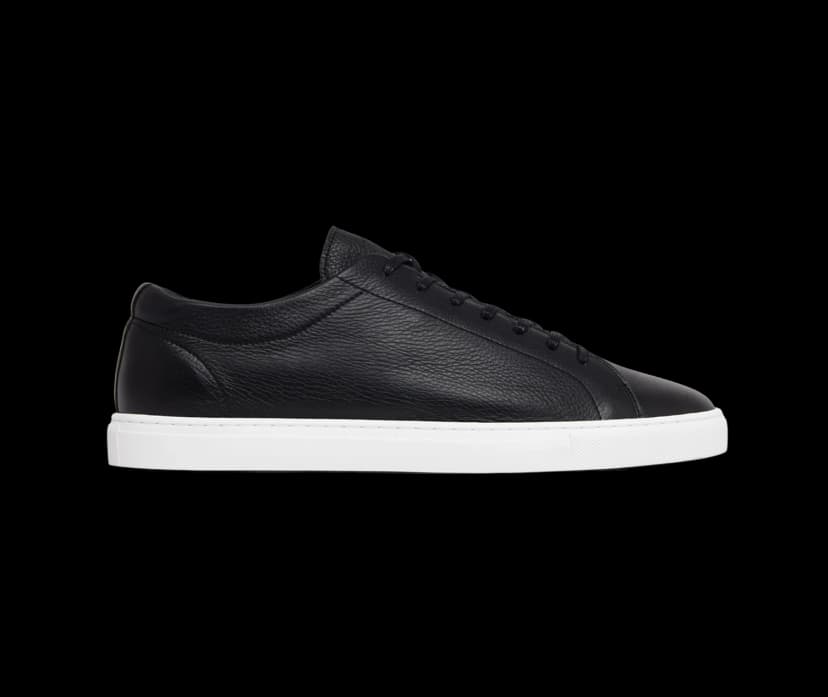 Uniform Standard Relaxed Sneaker