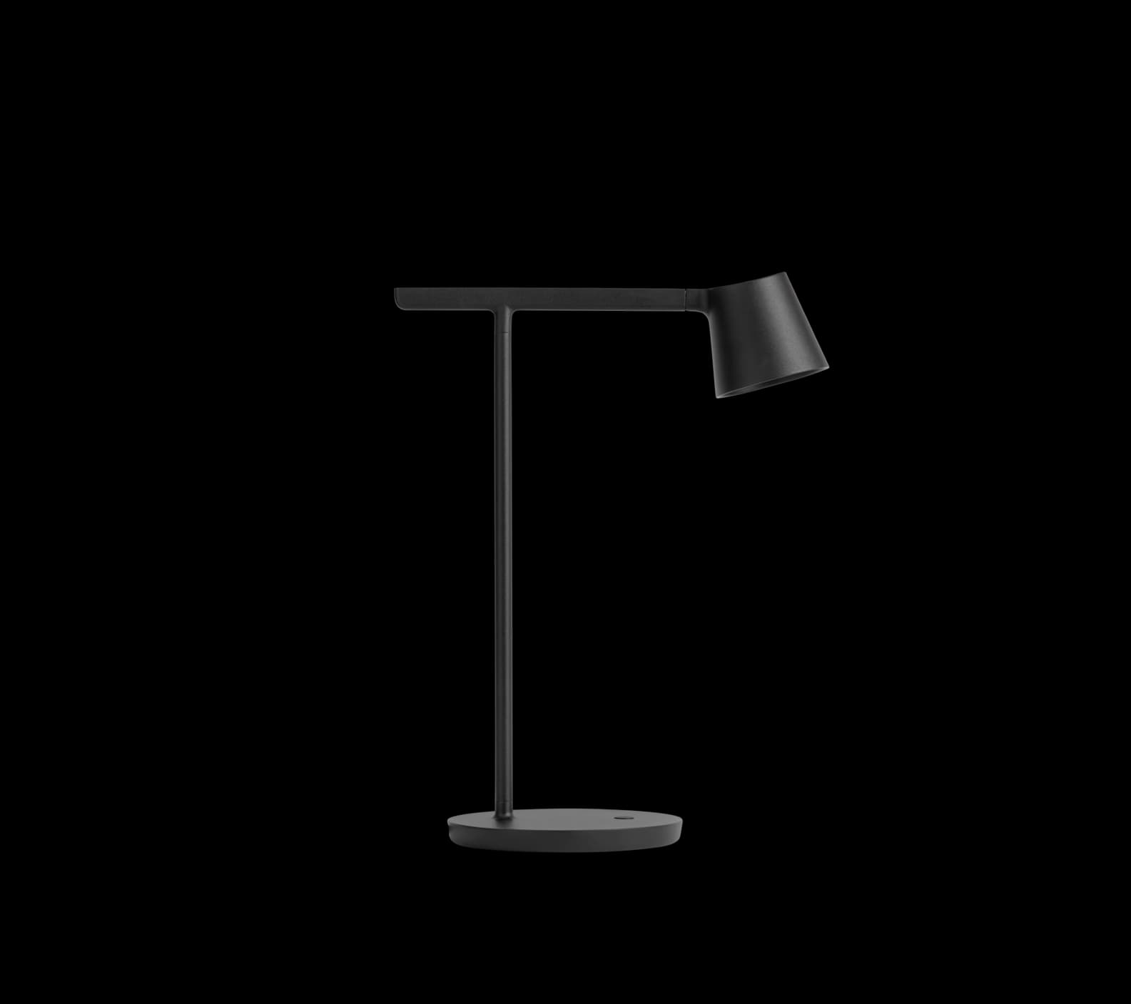 tip-table-lamp