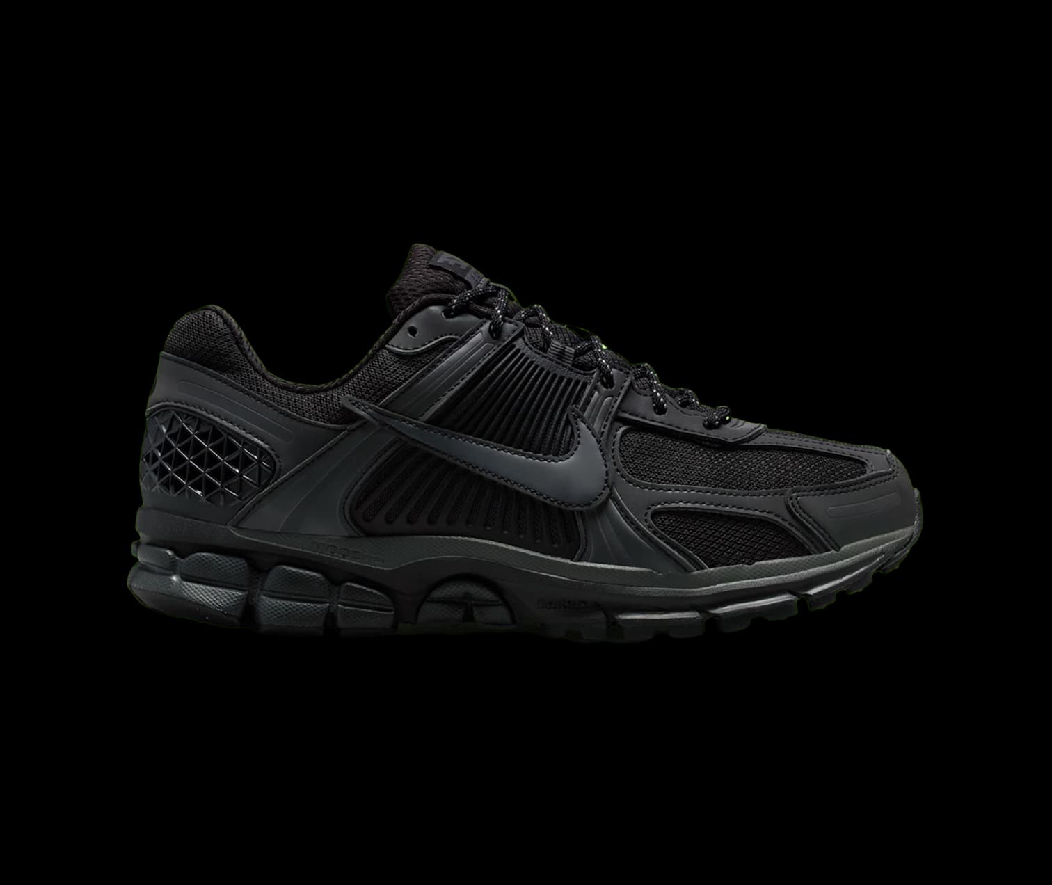 zoom-vomero-5-shoes